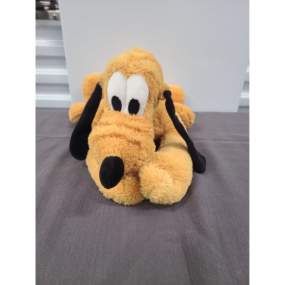 Walt Disney World Pluto Laying Down Plush - Picture 1 of 6